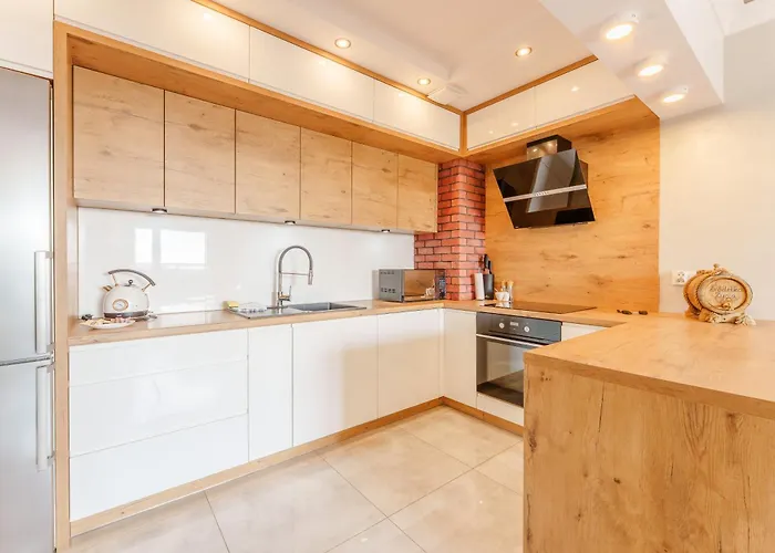 Apartment Paryska Deluxe By Bookinghost *