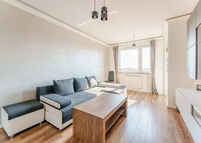 Paryska Deluxe By Bookinghost *