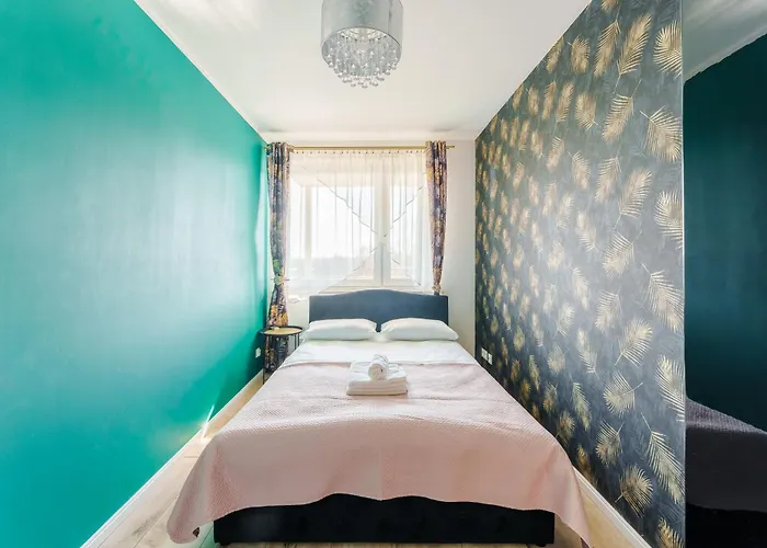 Paryska Deluxe By Bookinghost Apartment *