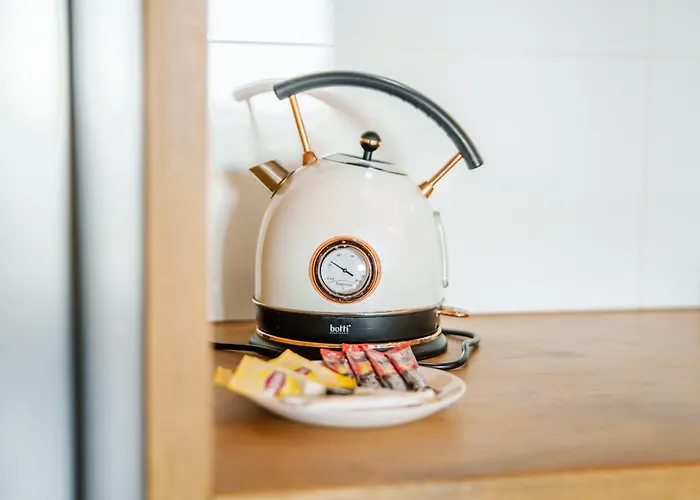 Paryska Deluxe By Bookinghost Apartment *